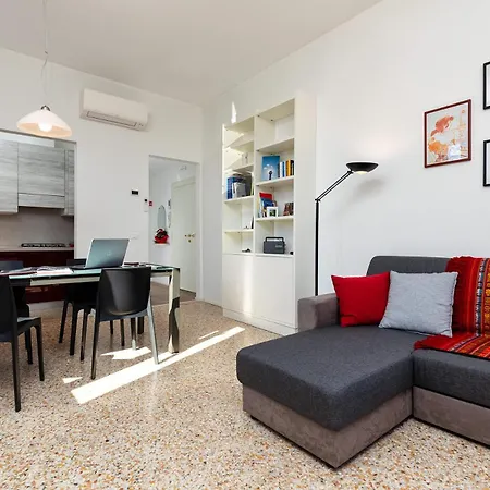 Apartment Bolle Blu, Top *
